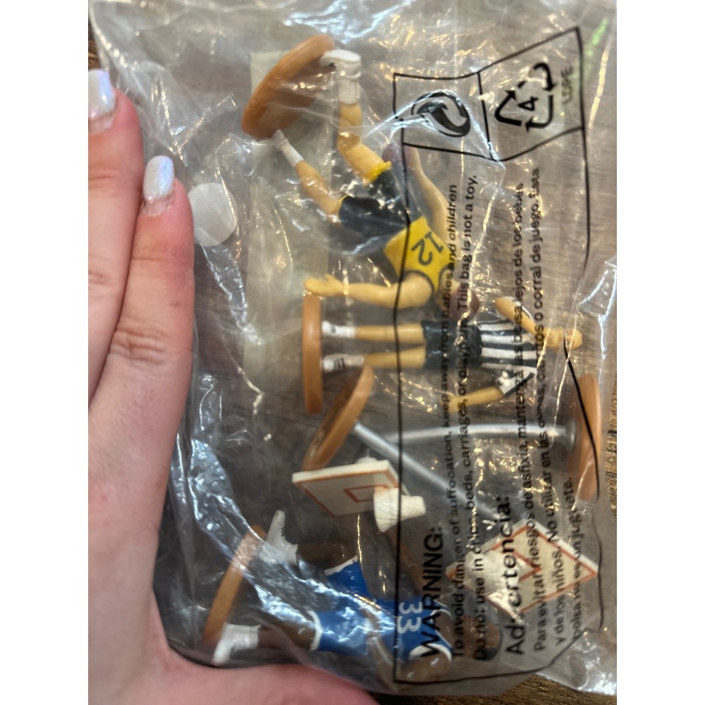 Basketball Cake Topper Figurines Set Players Hoops Action - Picture 3 of 3